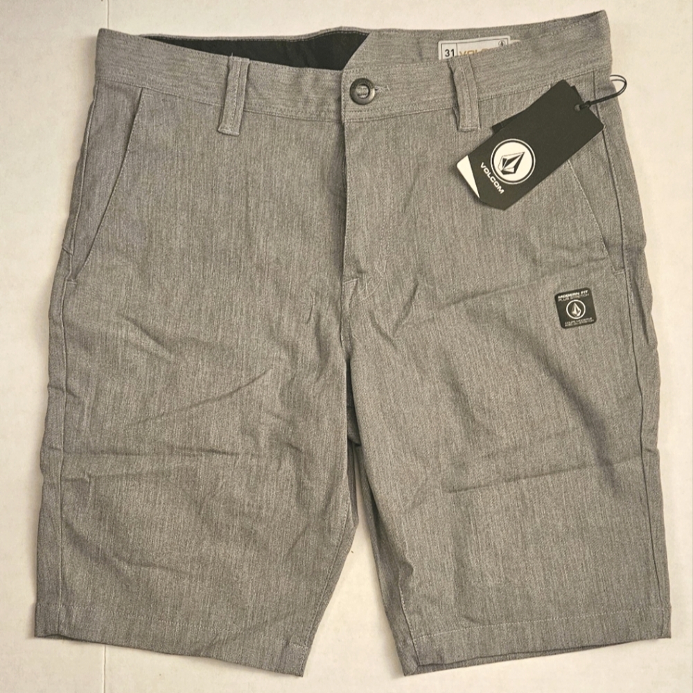 Mens Volcom True To This shorts. Sz 31